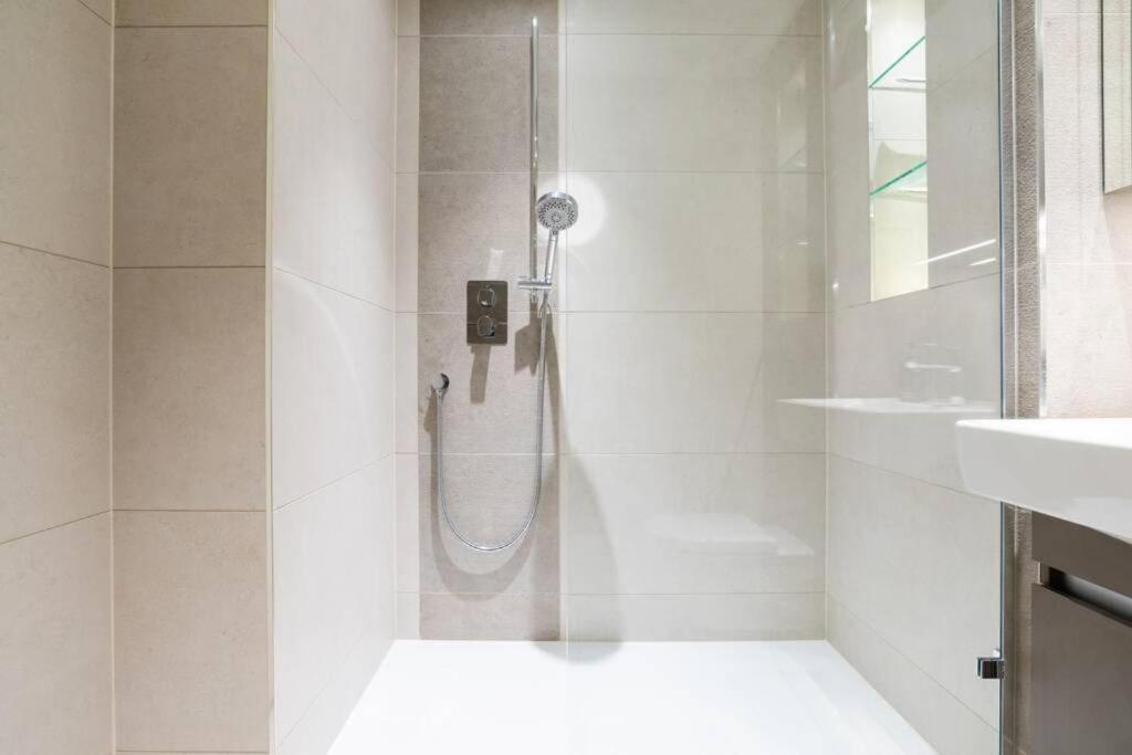 Luxury River Side Penthouse Londra Esterno foto